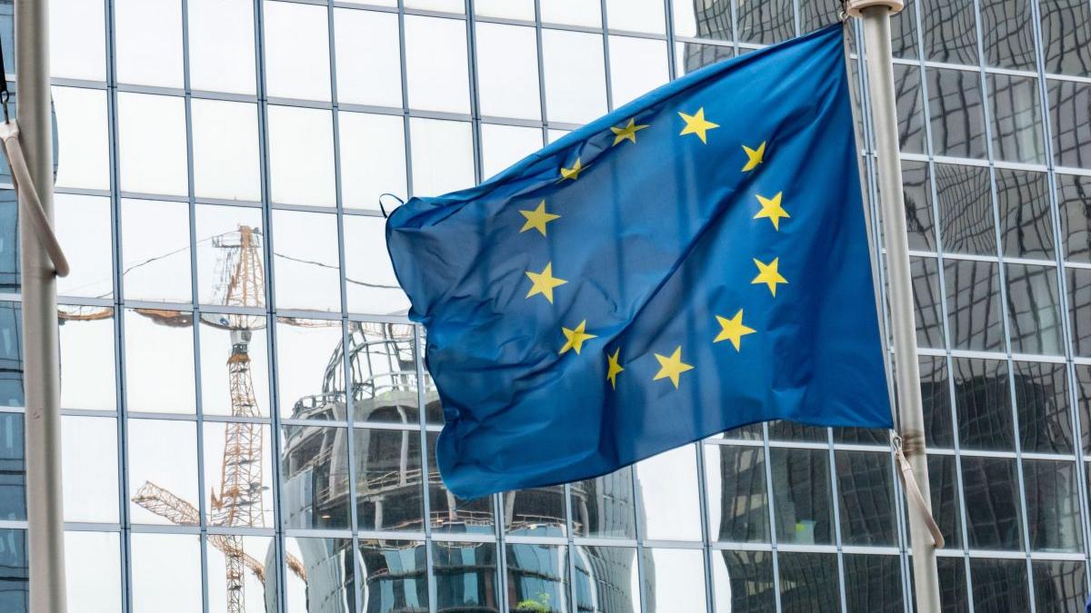 cine si de ce deblocheaza aderarea romaniei la spatiul schengen