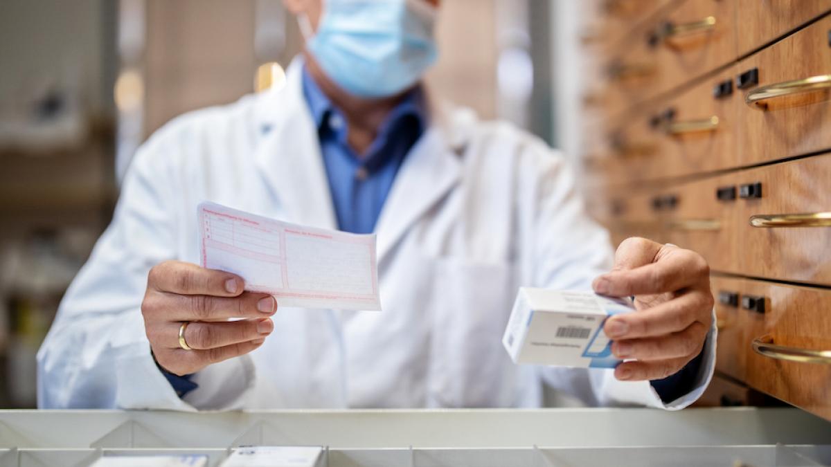 interpol inchis farmacii online vindeau produse false covid