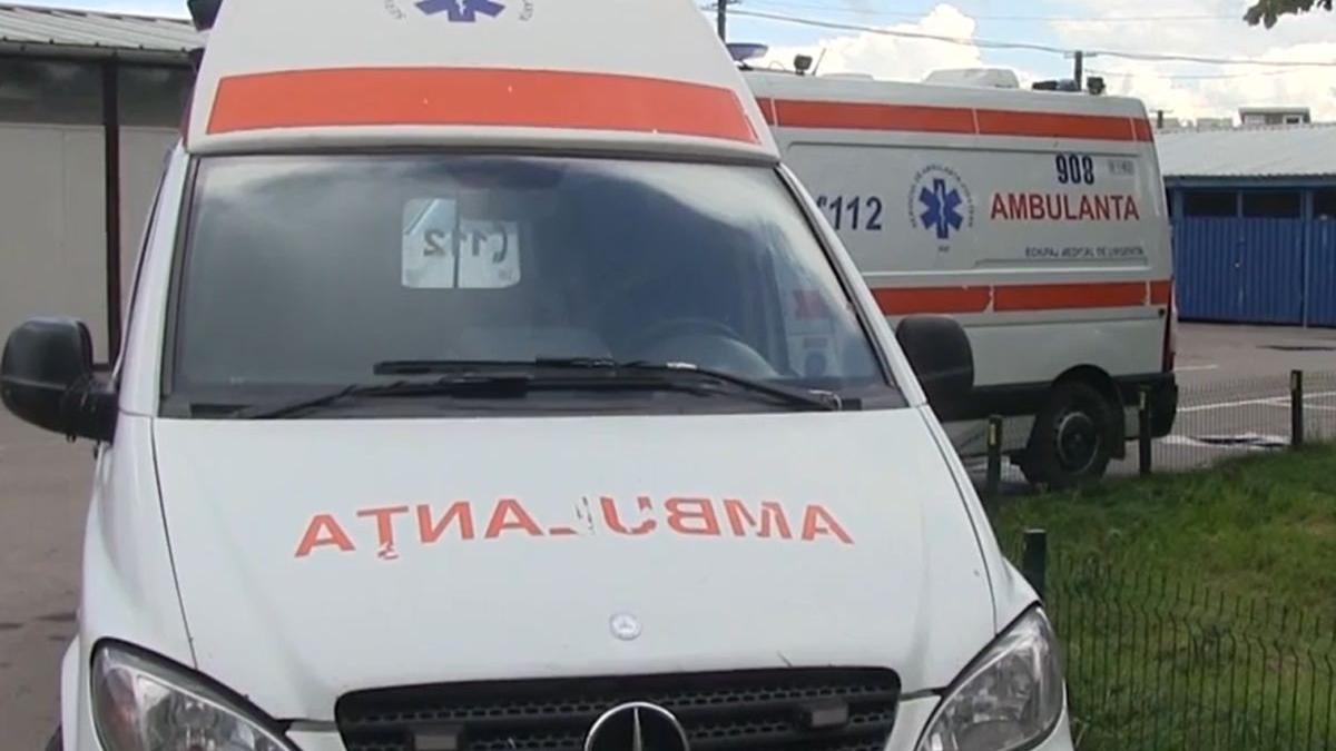 cele trei surori spalate cap substanta toxica externate