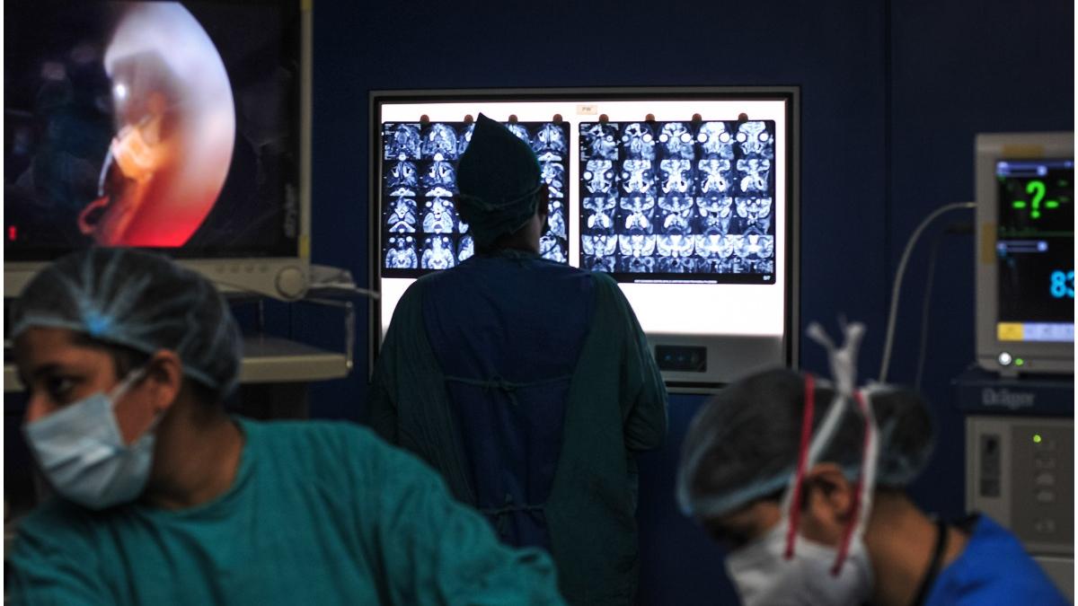 ciperca neagra epidemia india oman