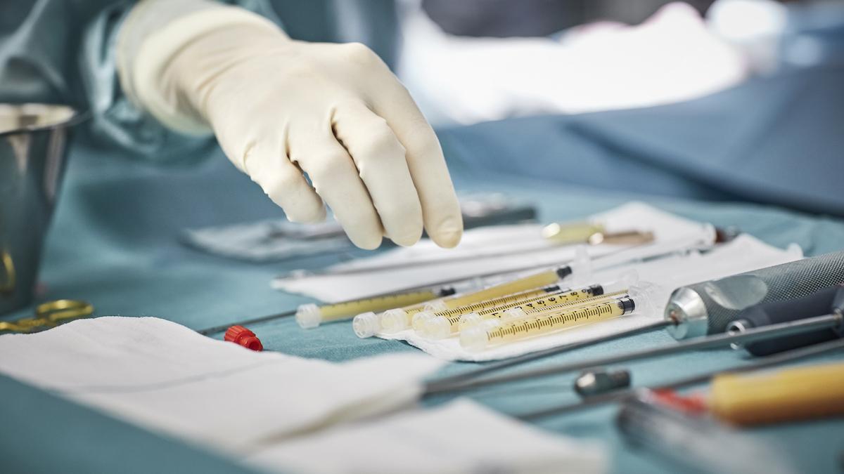 defectiune spitalul coltea instrumentar ambulanta sterilizare