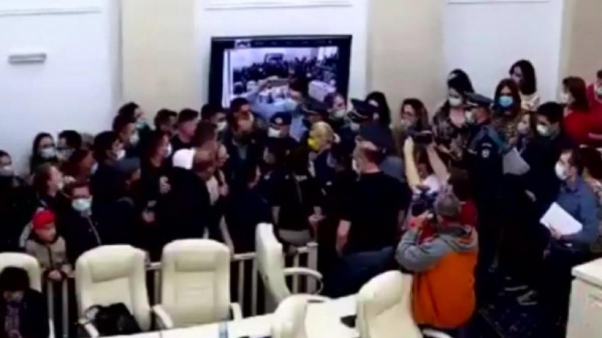 dosare penale amenintare santaj lipsire libertate scandal consiliu local focsani