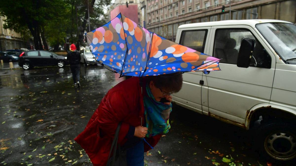 avertizare cod rosu meteo ploi vijelii