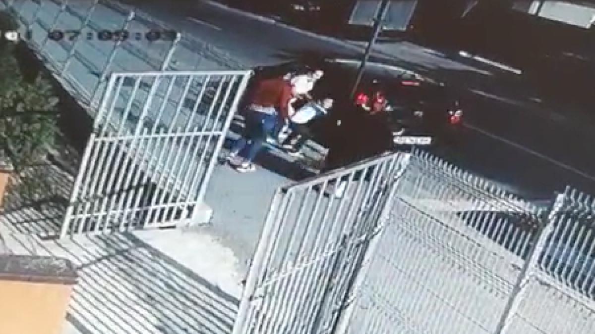 mama copii forta gradinita divort