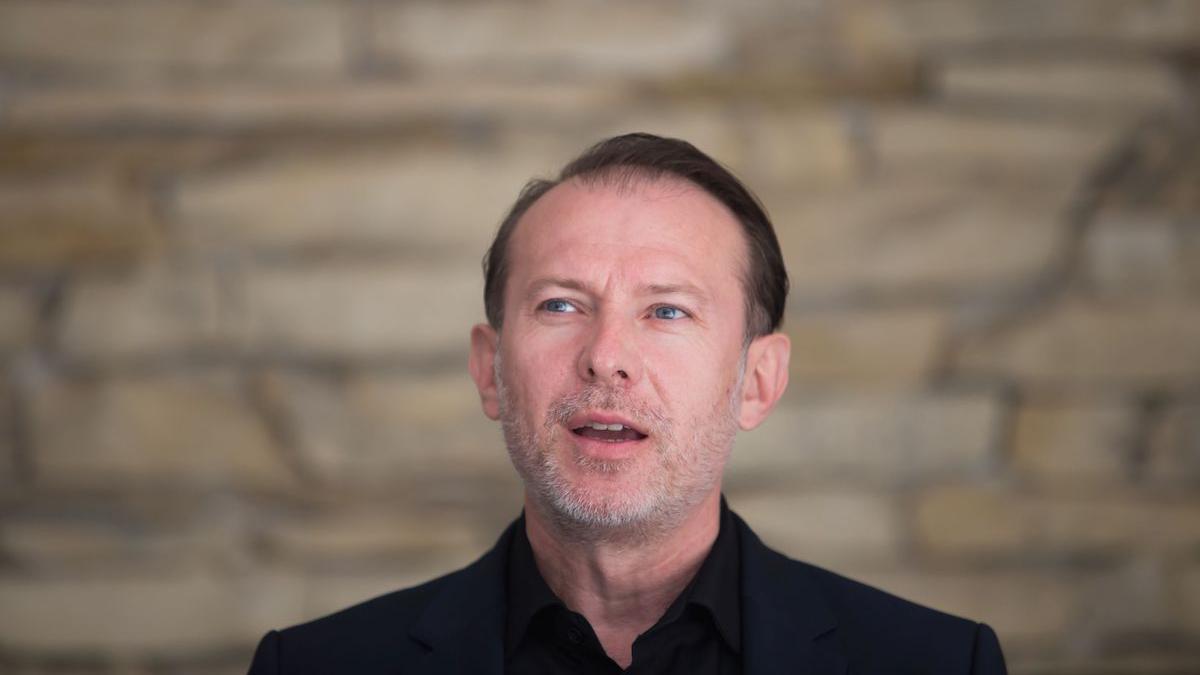 citu valul patru romania