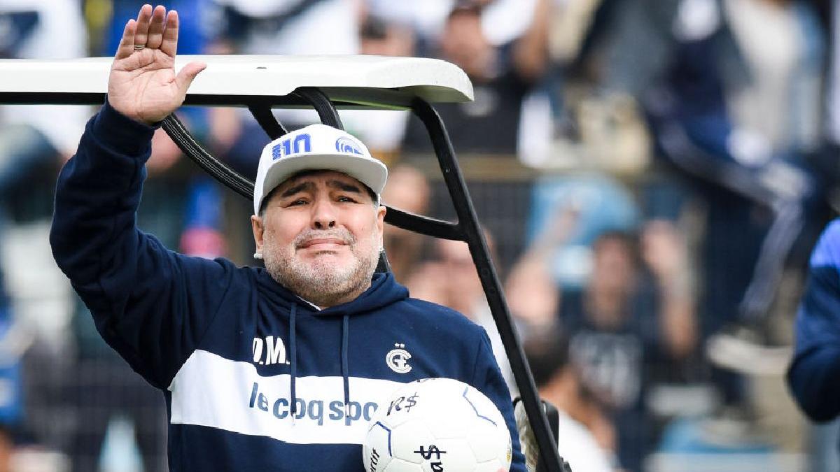 fiul maradona instanta patru persoane