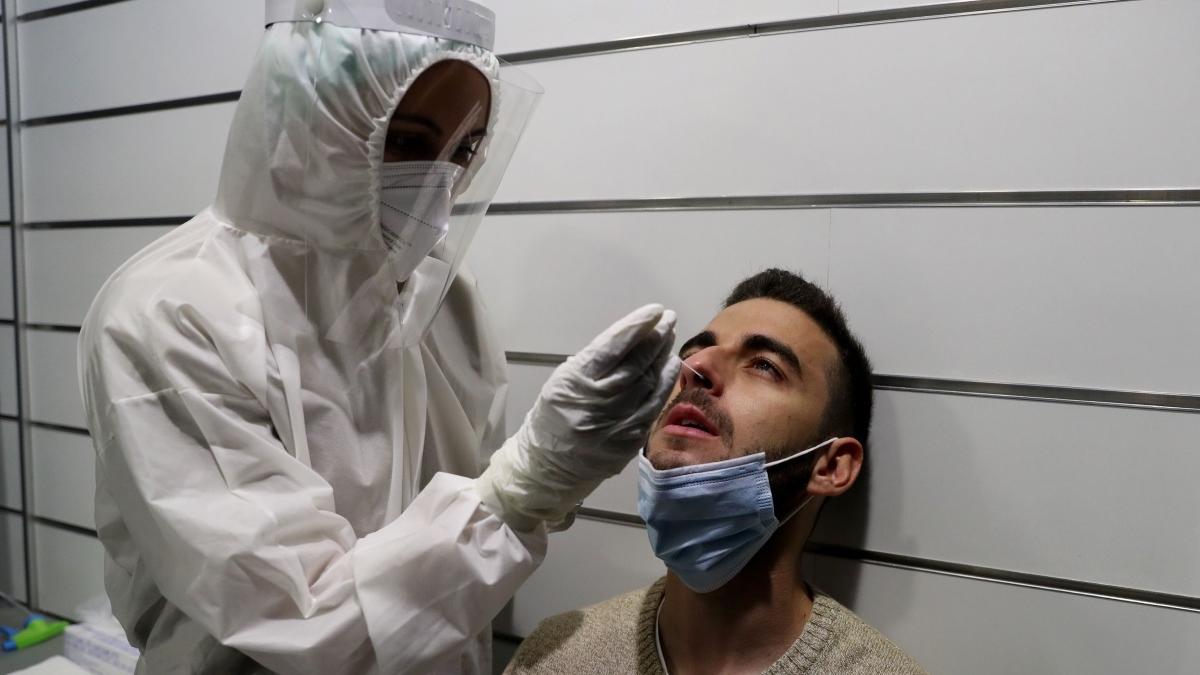 testele pcr si antigen nu vor mai fi gratuite pentru turisti franta