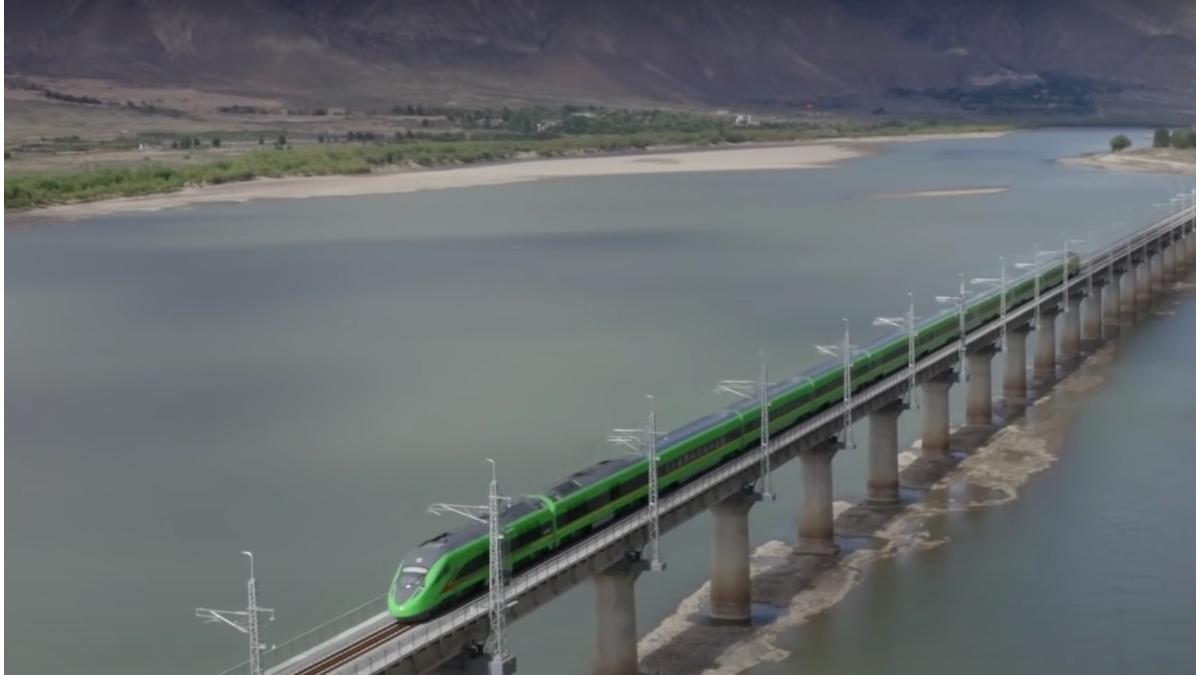 tren mare viteza tibet