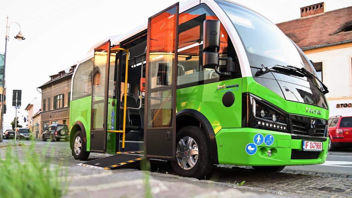 minibuze electrice centru istoric sibiu