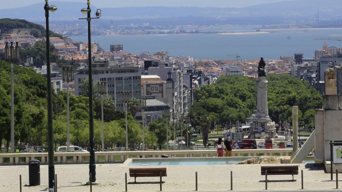 portugalia reintrodus restrictii circulatie noaptea numar infectari zilnice nivel februarie