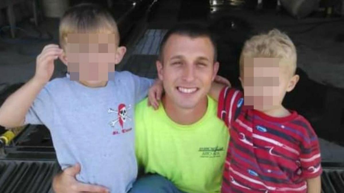 baiat impuscat hot amenintat mama