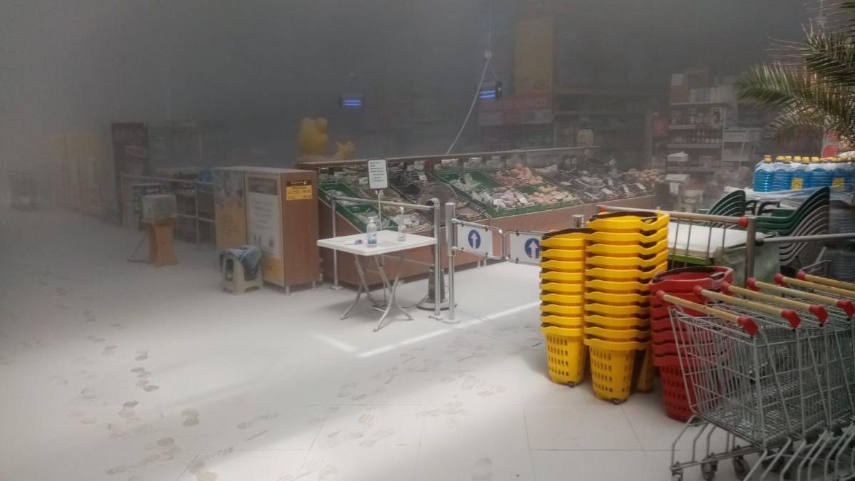 mall harghita evacuare alarma incendiu