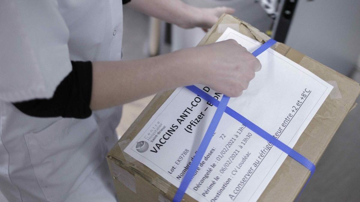 arn mesager legatura miocardita pericardita oms