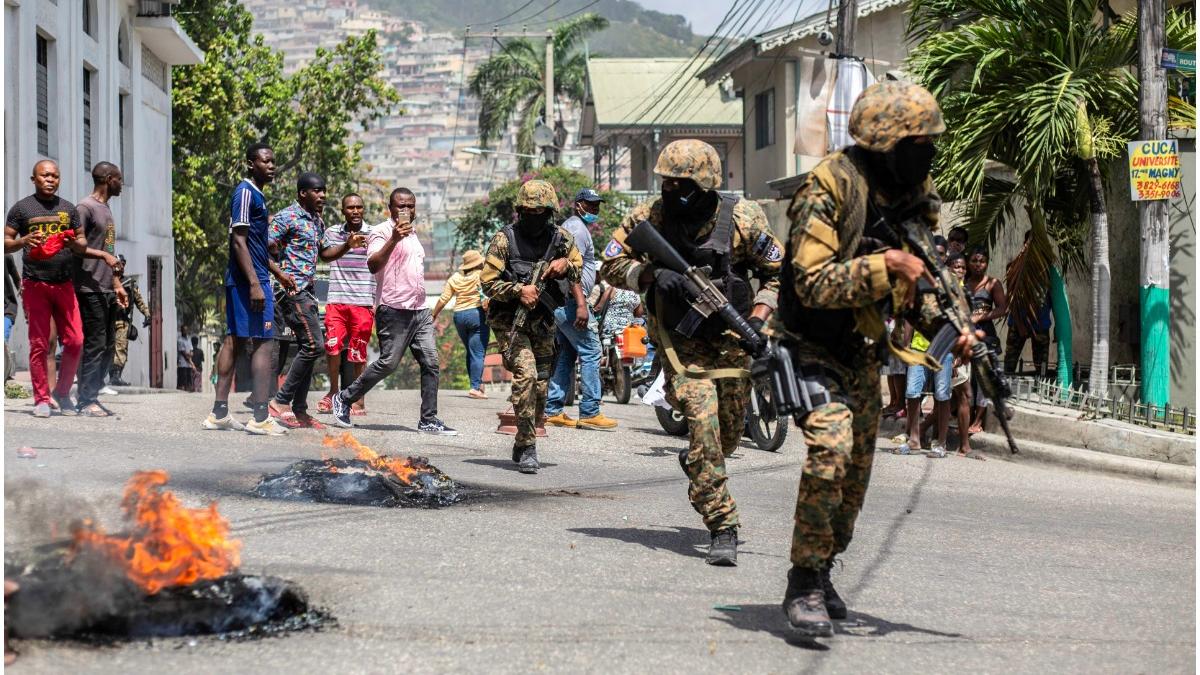 mercenarii care l au asasinat pe presedintele din haiti doi americani si 26 de columbieni