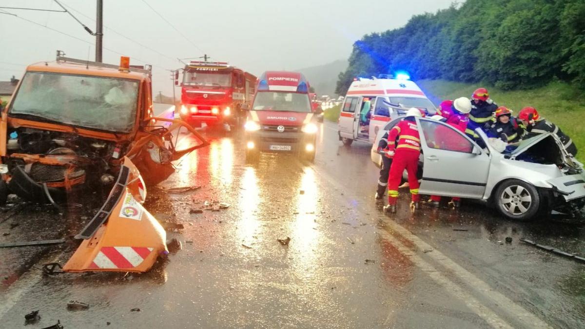 Carambol cu patru maşini pe Autostrada Soarelui, patru persoane sunt rănite - Vimarsana News
