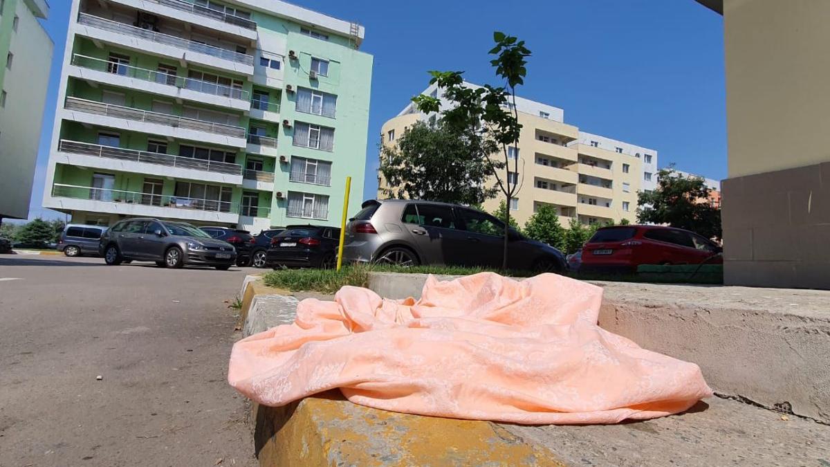 mamaia moare de tanara terorizata nepoti falsi teribilism nesimtire