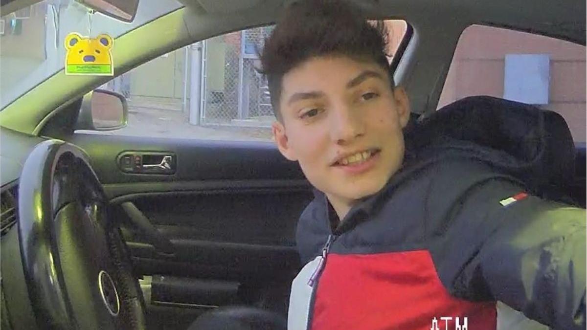 roman 19 ani arestat sua furt conturi americani