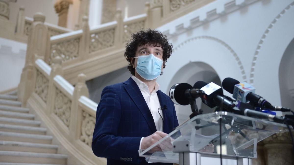 guvernul ii da lui nicusor dan bani sa plateasca datoriile apa calda caldura