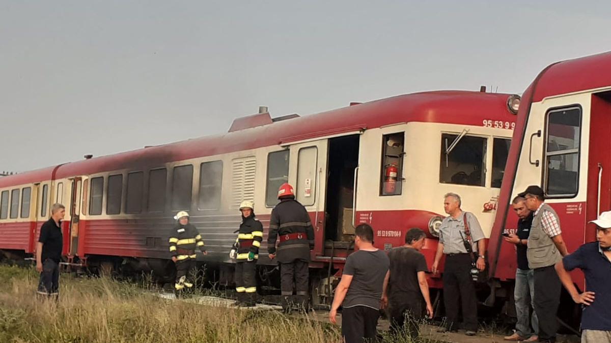 incendiu tren calatori seleus arad