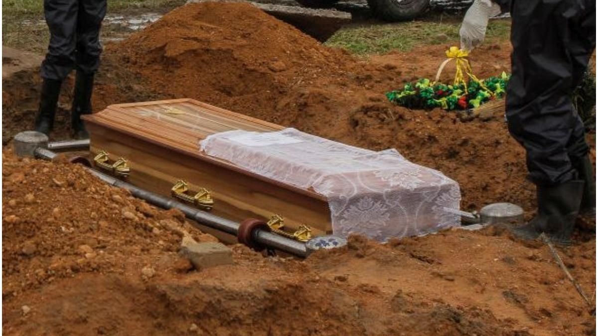 profanare cadavru mehedinti furt inel