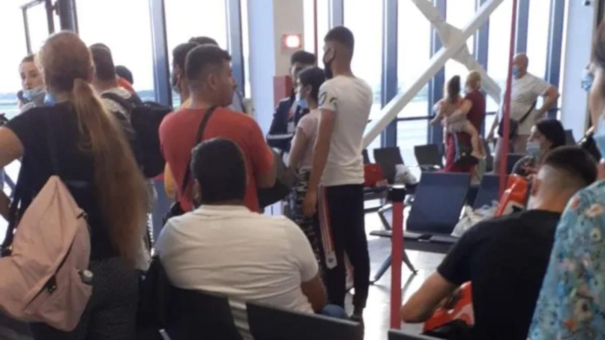 zbor bacau liverpool anulat avion nu avea pilot