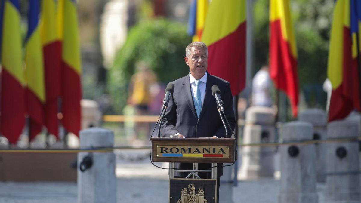 klaus iohannis armata romana
