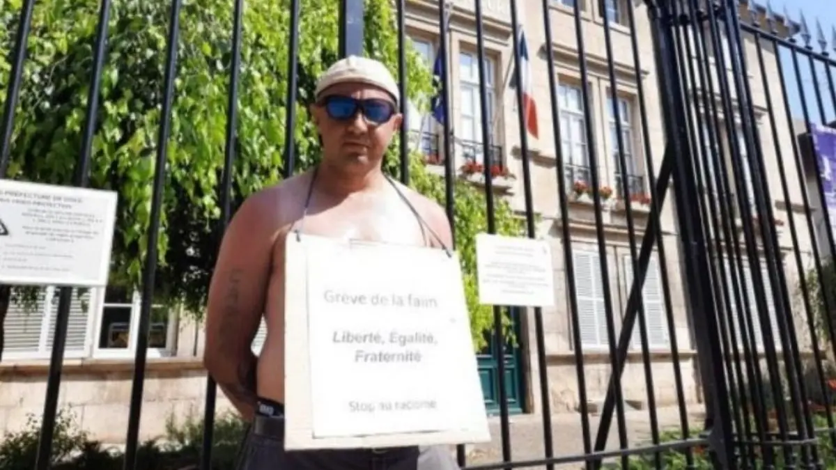 un roman in greva foamei pentru ca nu poate primi permisul de conducere nu am alta optiune