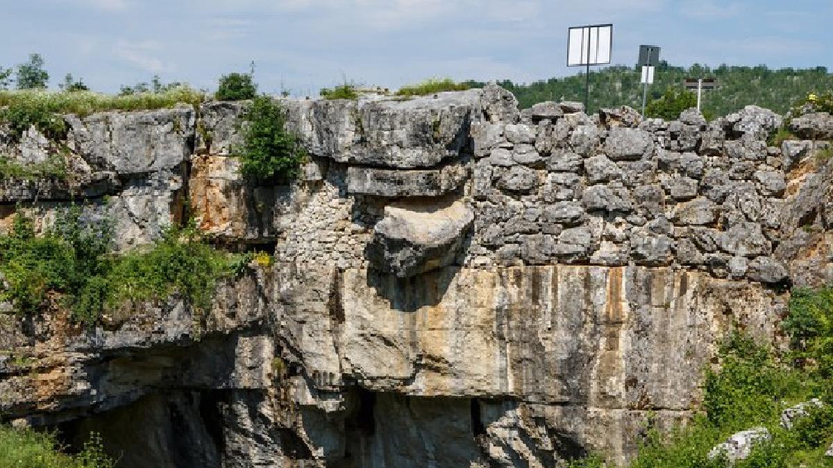 miracolele de la podul lui dumnezeu cel mai mare pod natural al tarii