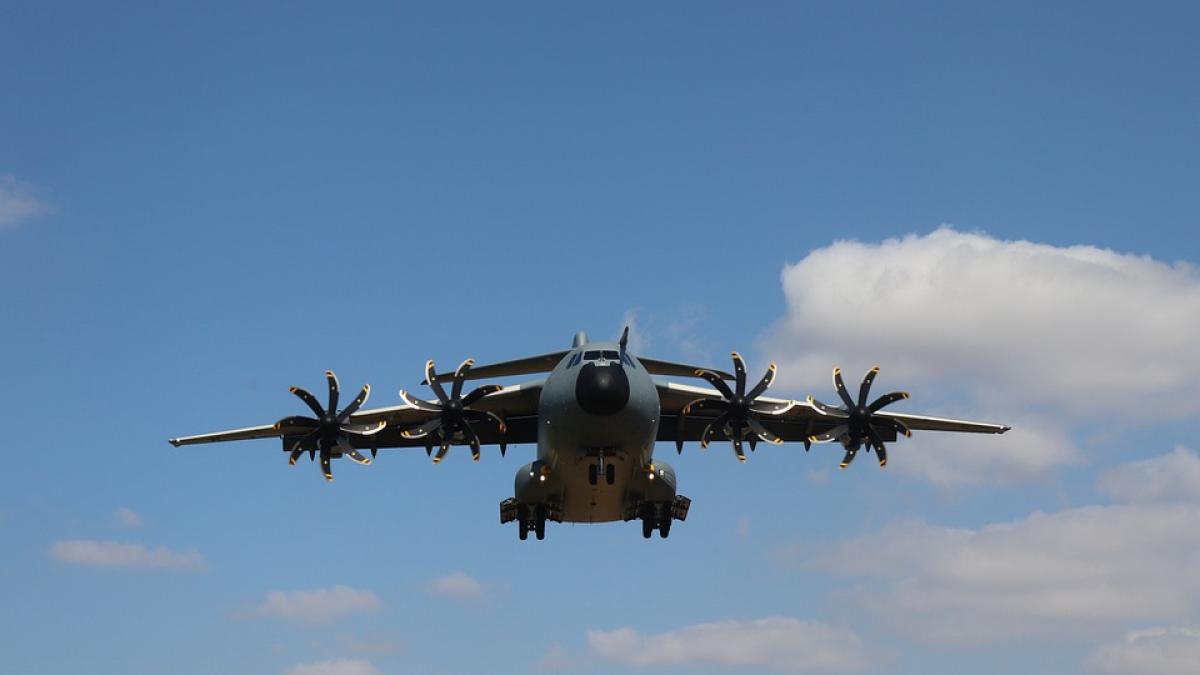 trei dintre ranitii grav in explozia de la popesti leordeni transferati cu un avion mapn in germania