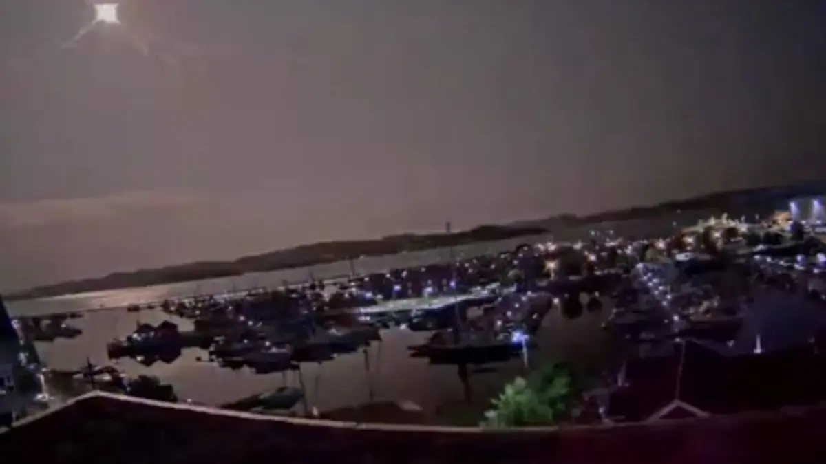 un meteorit a luminat cerul norvegiei si pare sa se fi prabusit aproape de oslo