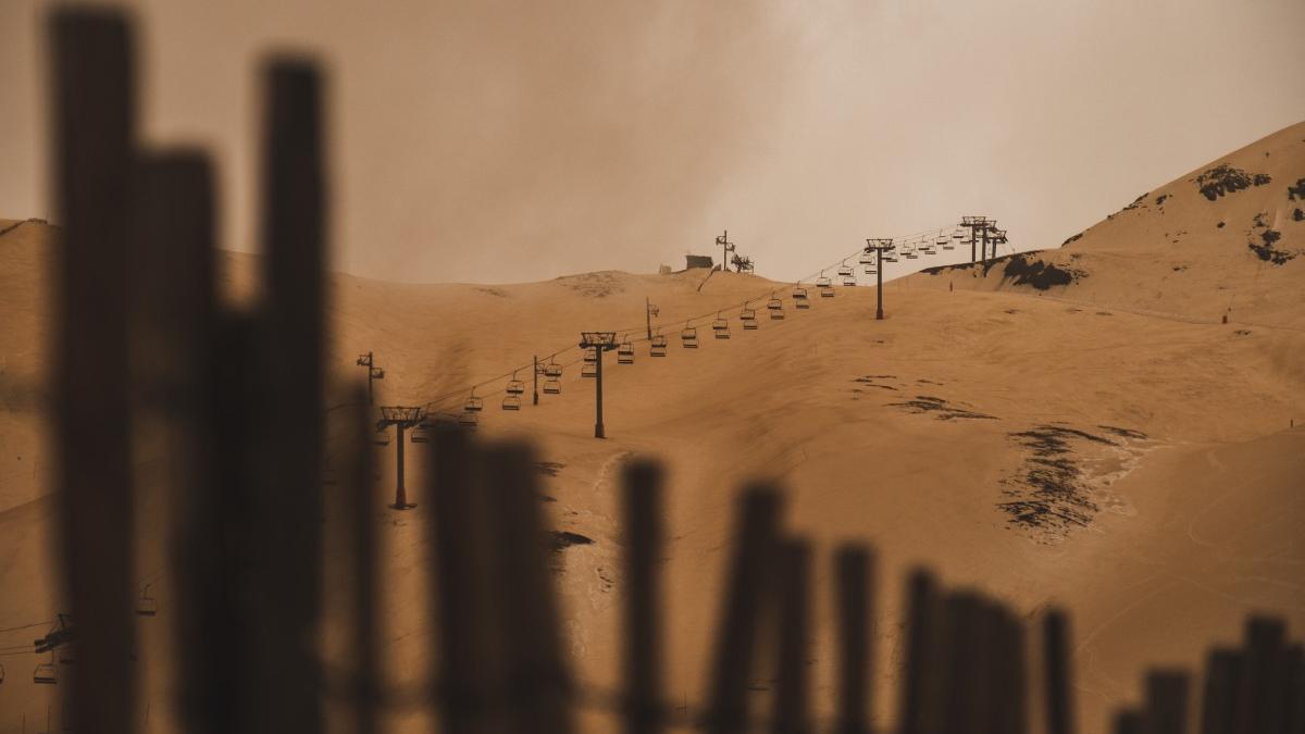 val de praf saharian ajunge deasupra romaniei medici probleme respiratorii