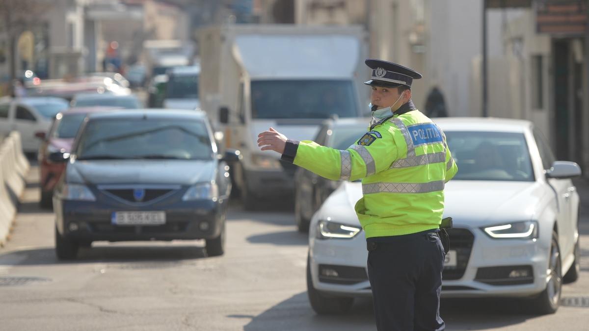 dosare penale sicanare in trafic din cauza unei femei l a parasit pe unul din soferi
