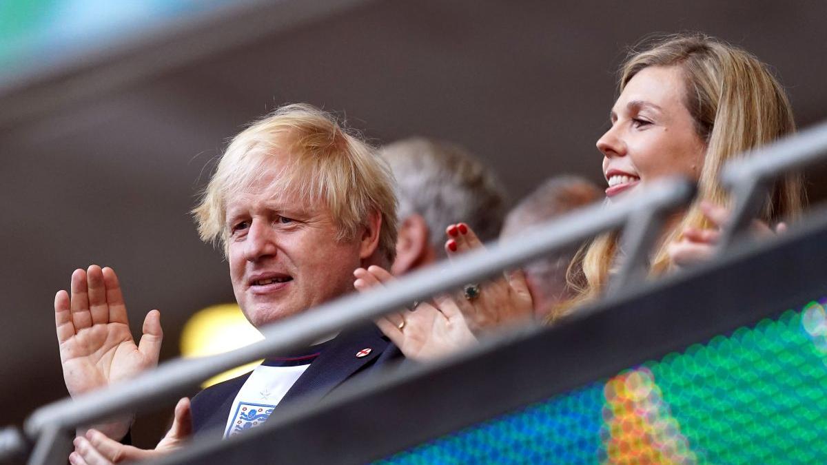 boris johnson carrie johnson wilfred pierdere sarcina