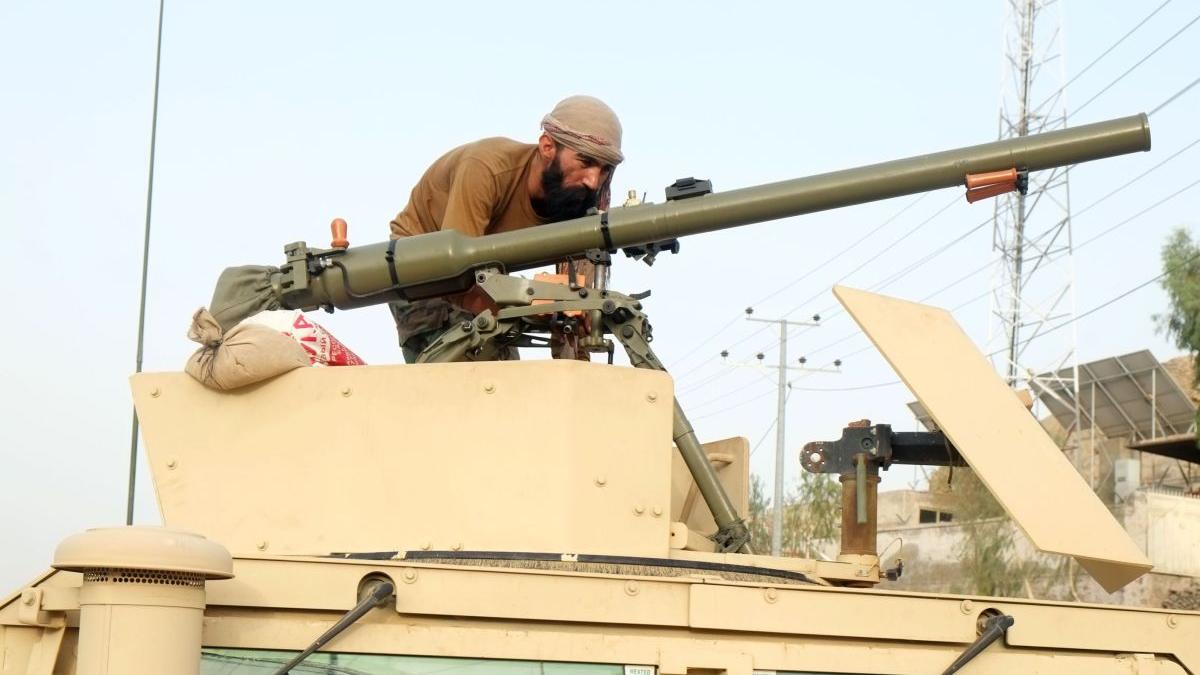 talibani rachete kandahar aeroport