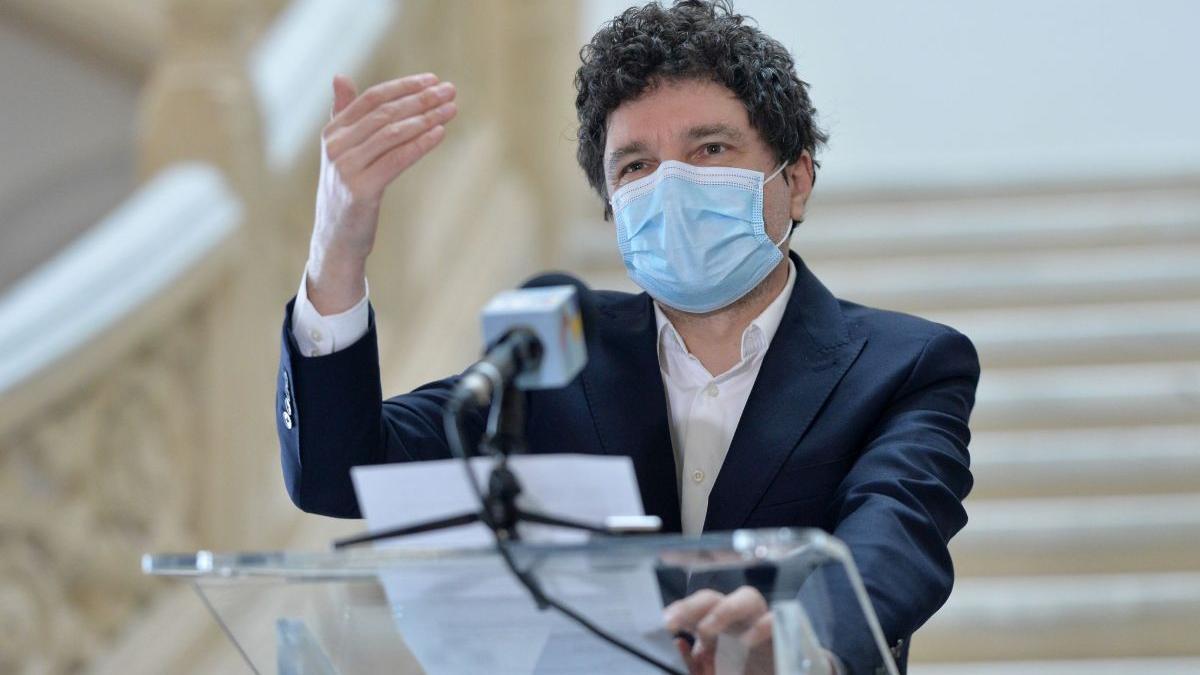 nicusor dan bucuresteni bani publici