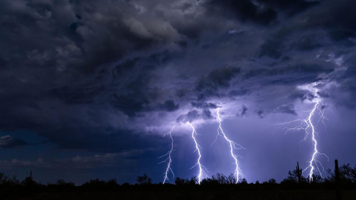 Avertizare meteo de furtuni şi ploi torenţiale, în următoarele 24 de ore - Vimarsana News