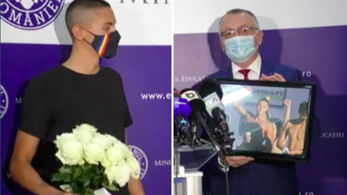 inotatorul david popovici premiat de sorin cimpeanu