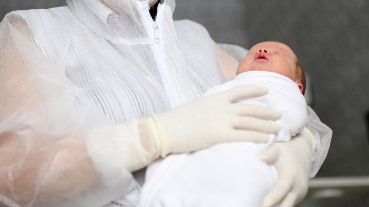 la 25 de ani a nascut prin a sasea cezariana nu vrea sa se opreasca