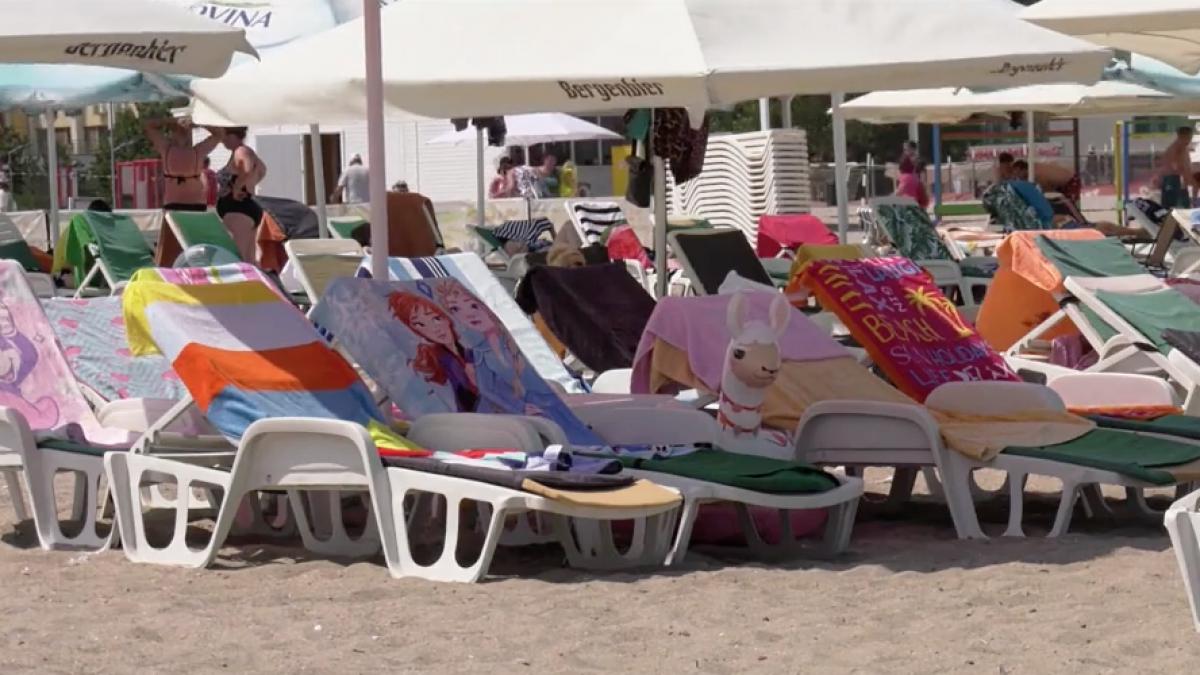 cat costa sezlong litoral romanesc