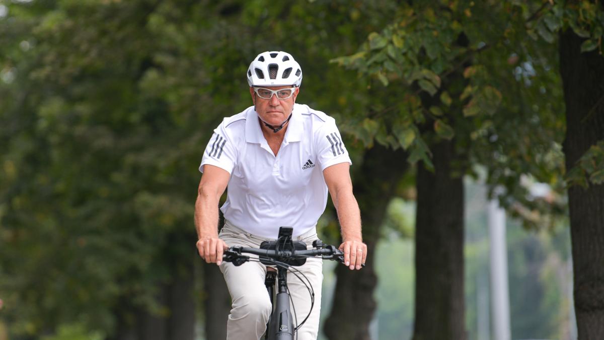 klaus iohannis plimbare bicicleta capitala