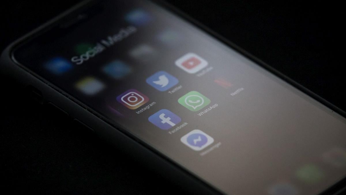 pakistan telefoane blocare sim restrictii covid vaccinare