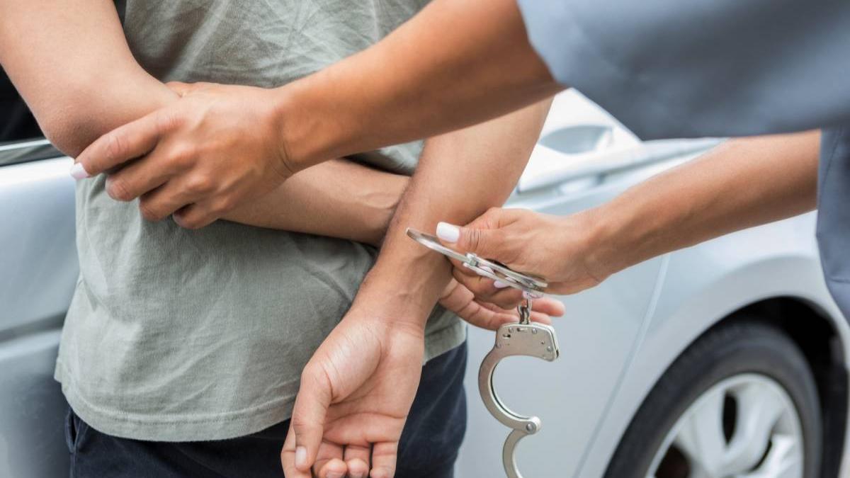 barbat 28 ani craiova arestat intretinut relatii sexuale minora repetat