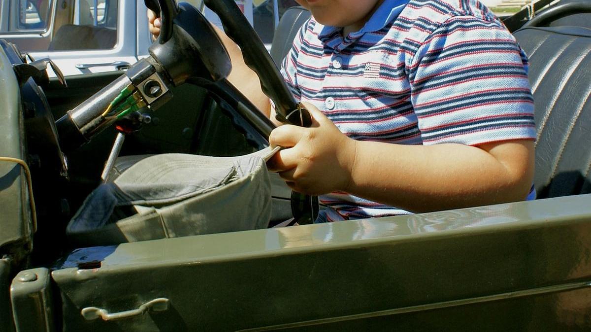 copil 11 ani volan masina plecat singuri strazi oras olt