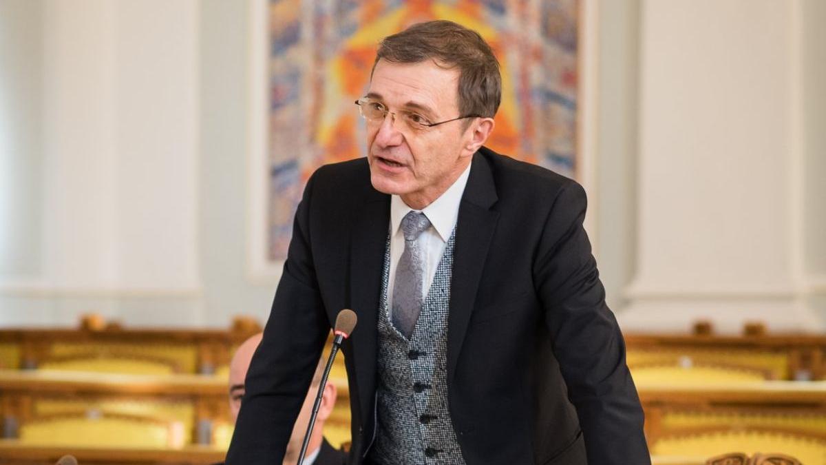 presedinte academia romana dezaproba inntroducerea noi materii scoala