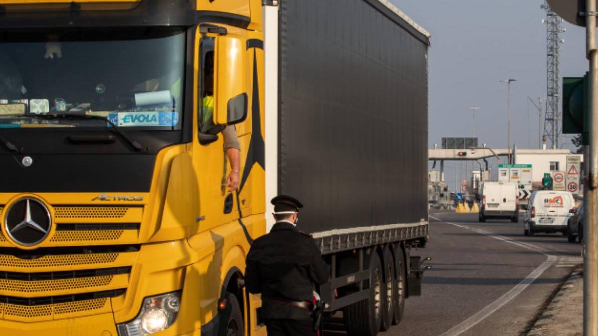 sofer tir prins baut volan a spus politisti bea de frica romania sunt multe gropi