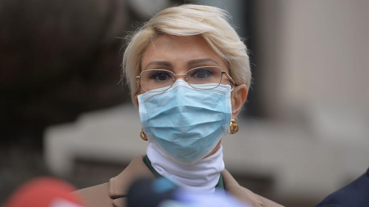 varsta pensionare medici creste 67 ani