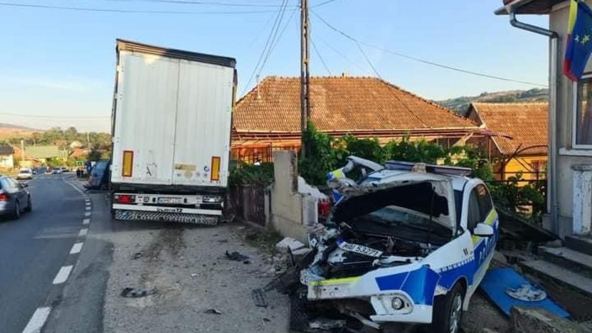 accident salaj tir politie jandarmi