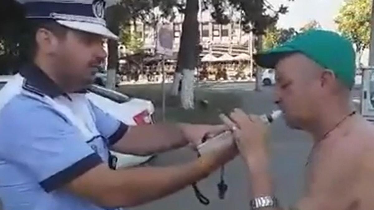 biciclist aproape de coma alcoolica prins de politisti in braila