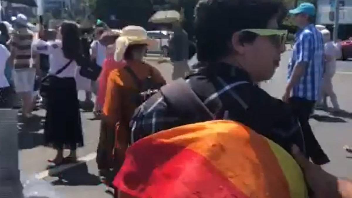 primele incidente marsuri rivale tineri au gresit manifestatia