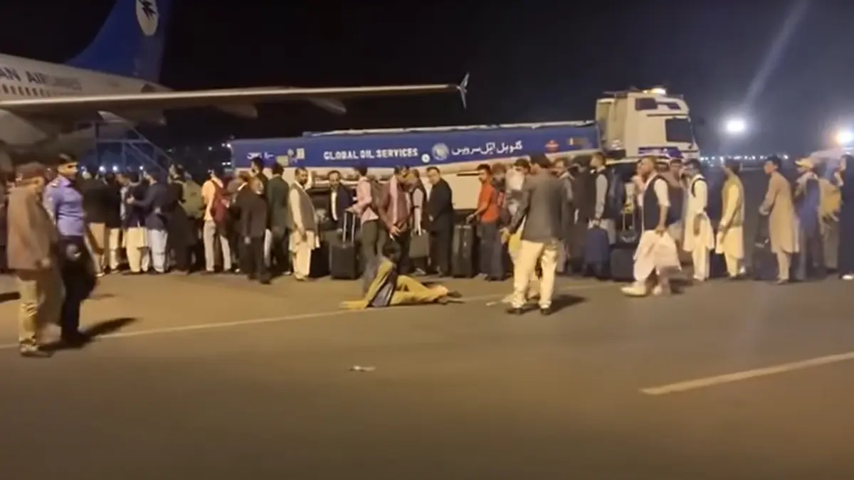 panica aeroport kabul